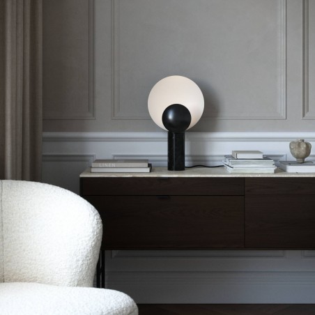 Lampe á poser Caché