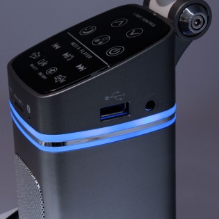 Lampe de bureau á LED haut-parleur et USB Oreon CCT
