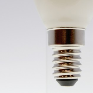 Ampoule LED E14 C35 Milky (6W)
