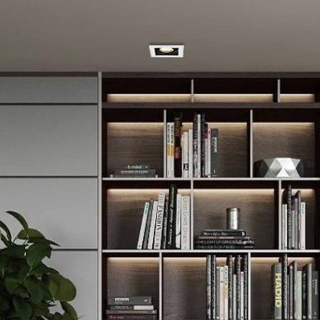 Spot encastré de plafond San
