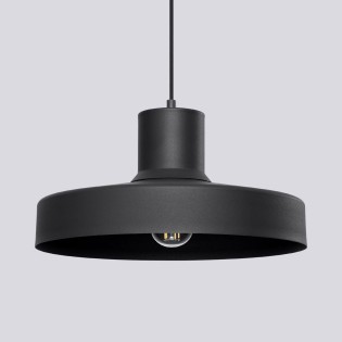 Suspension Male, noir