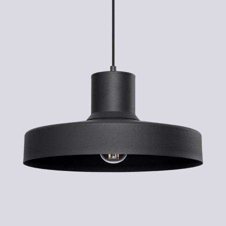 Suspension Male, noir