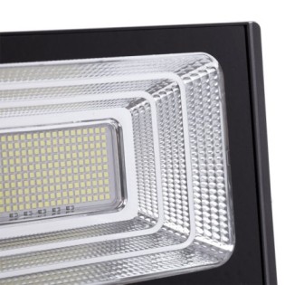 Projecteur LED solaire 120W 6500K avec panneau 6V/15W et batterie 3,2V/8000mAh
