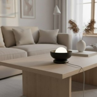 Lampe de table Fenko noire.