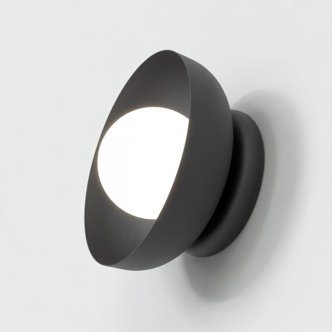 Applique mural Fenko noir.