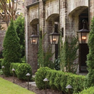 Applique murale d'extérieur Trellis (4 lumières)