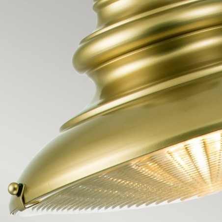 Suspension extérieure Redding Station