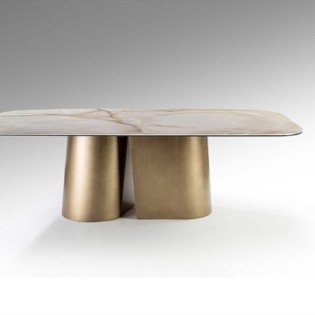 NUMA- TABLE S. À MANGER 240 -LAITON