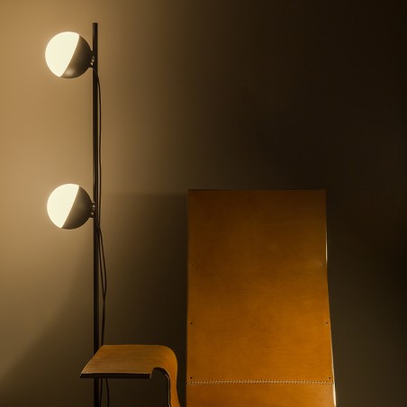 Lampadaire LED Half (2 lumières)