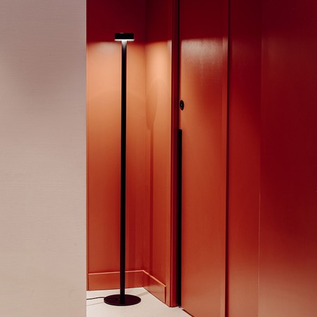 Lampadaire LED Peak Lane 132 (15W)
