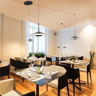 Suspension á LED Orion (4x8W)